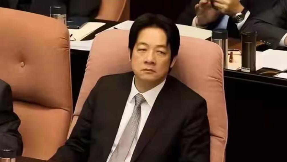 就在刚刚55:51蓝白联手拿下阶段性胜利“螳螂捕蝉，黄雀在后”这句古语