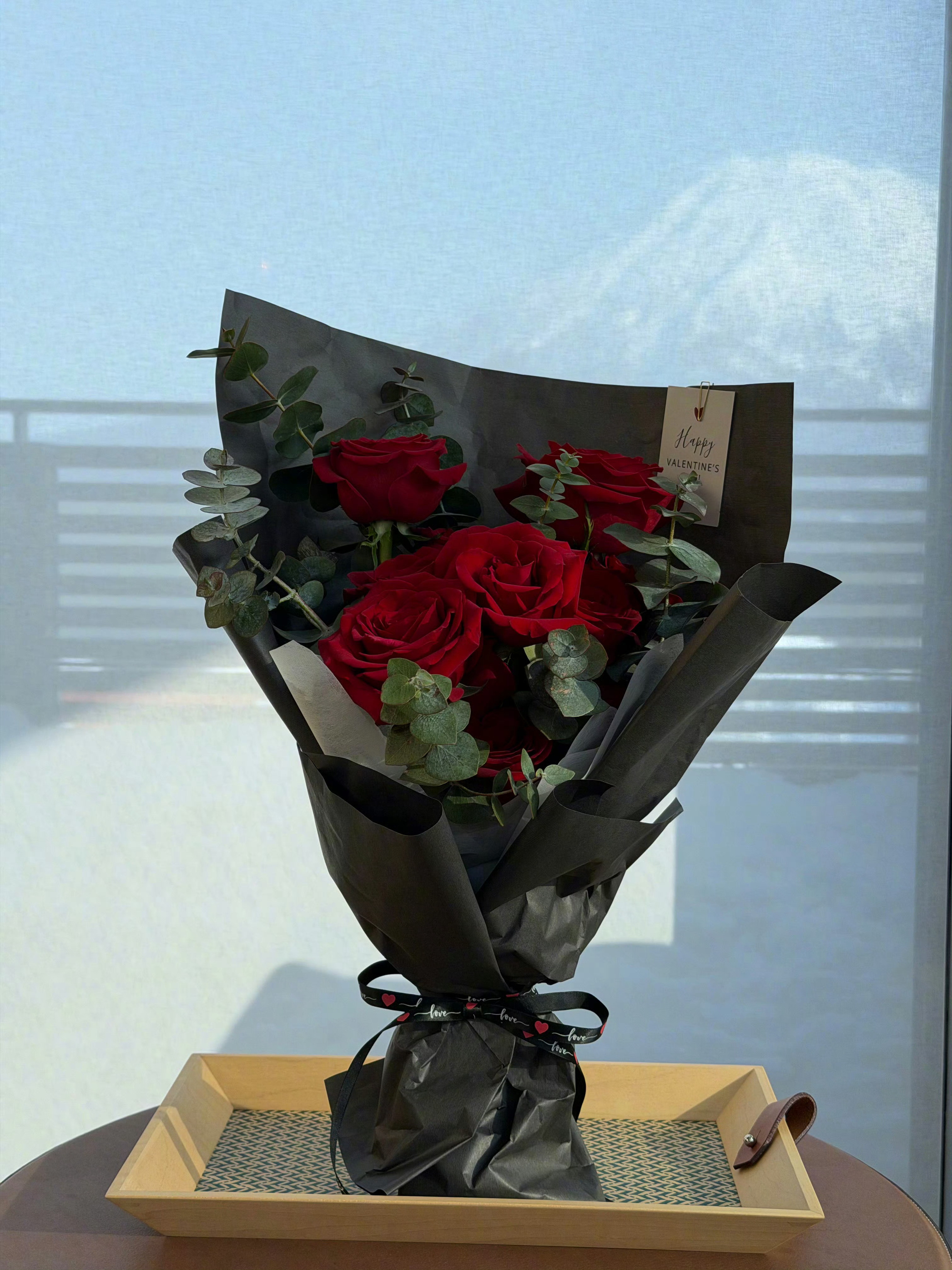 刘嘉玲：并肩年复一年情人节快乐