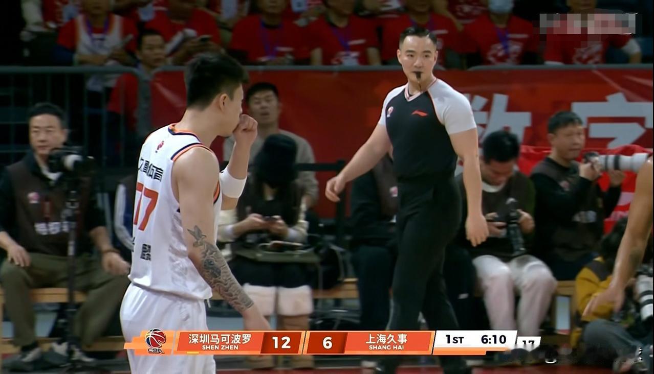 上海久事球星张镇麟真是难堪大用！在今天上海久事客场以97：107输给深圳马可波罗