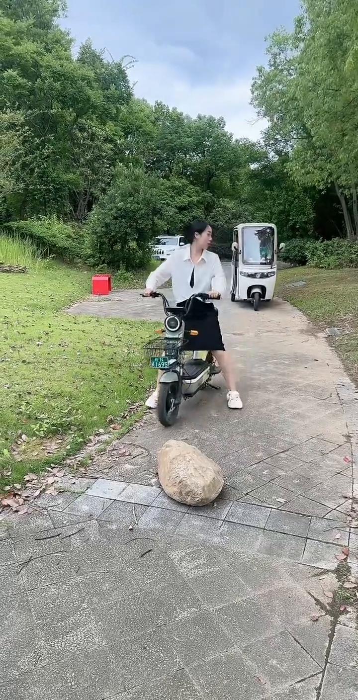 等一下，什么情况？