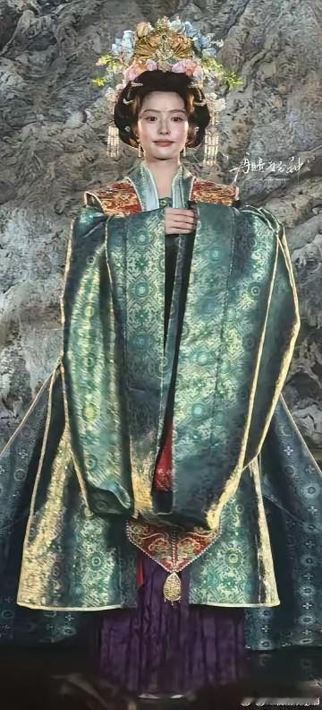 从来没见过一个女明星这么不适合古装