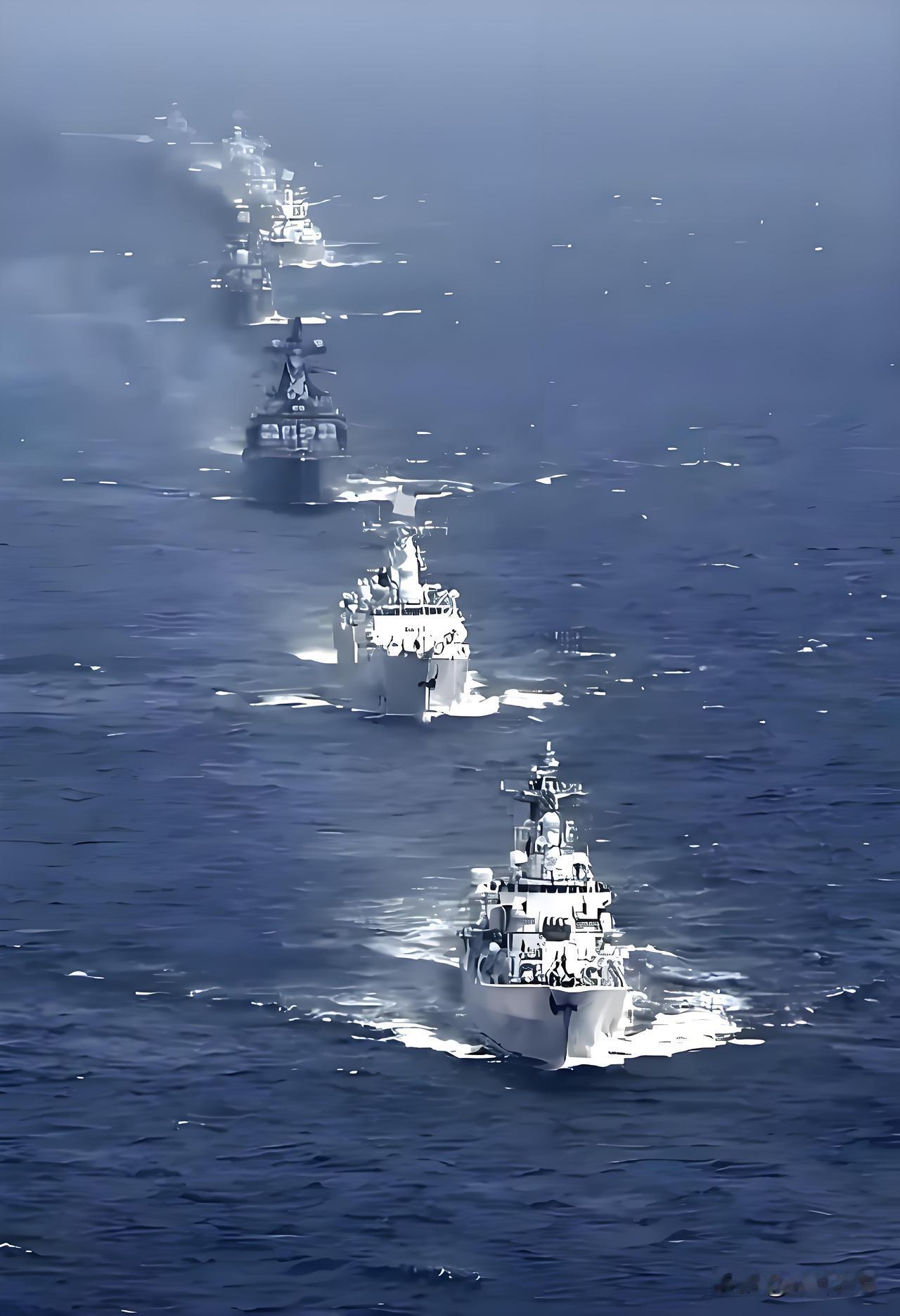 中国海军势不可挡，主力驱逐舰快速崛起!中国海军现役驱逐舰，总数已突破56艘，稳