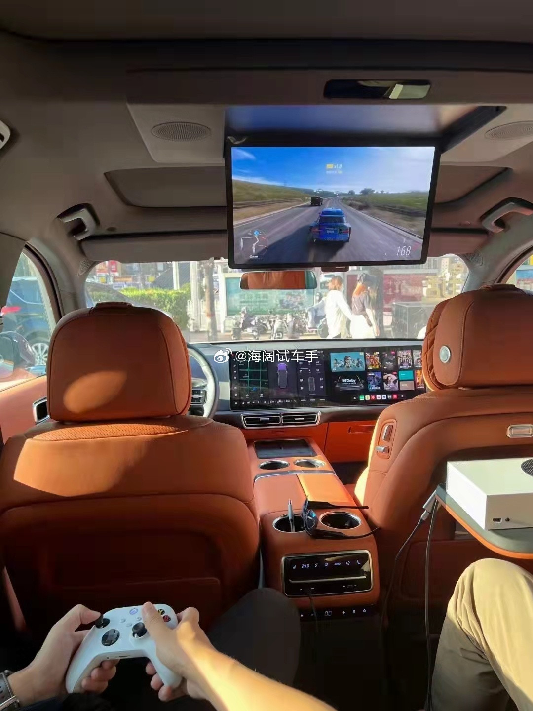 车里玩游戏才叫玩游戏哈~~~回家或是去网吧就没辙赶脚了！！！海阔试车超话