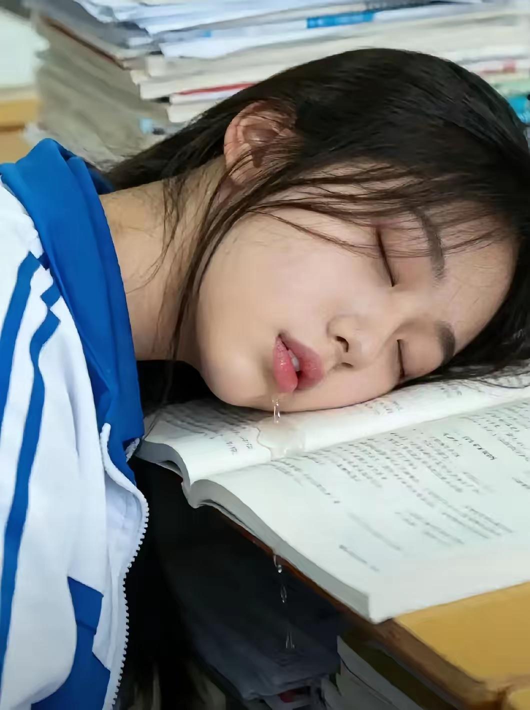 到了高中，你会发现：中考680分（满分730分）以上的孩子，不管是在重点高中