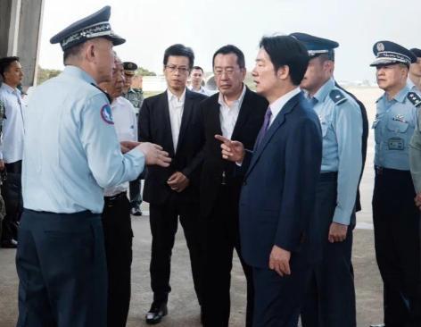 赖清德妄称“台湾不属中国”？就在这番言论不到48小时，《人民日报》仅用4个字，便