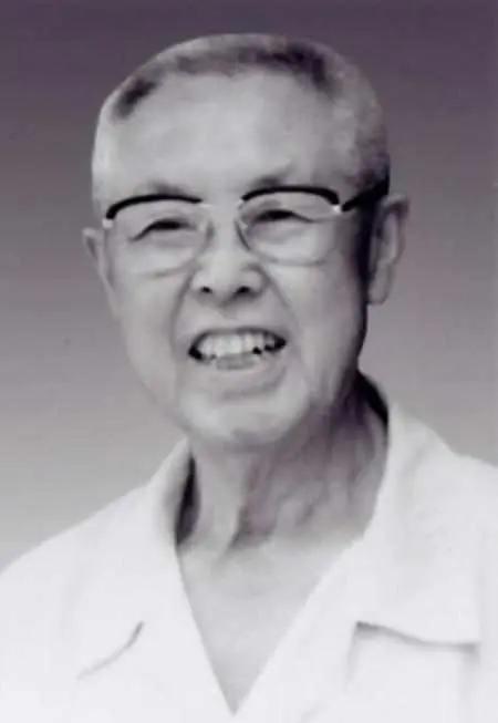 于克(1913-2004.6.20)，吉林省长春市人，1932年1月参加革命工作