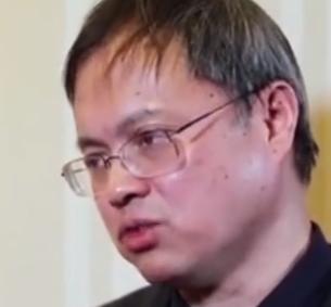 “不管放开几胎，中国人口都会急剧萎缩！”2023年人口专家黄文政就警告过，而且他