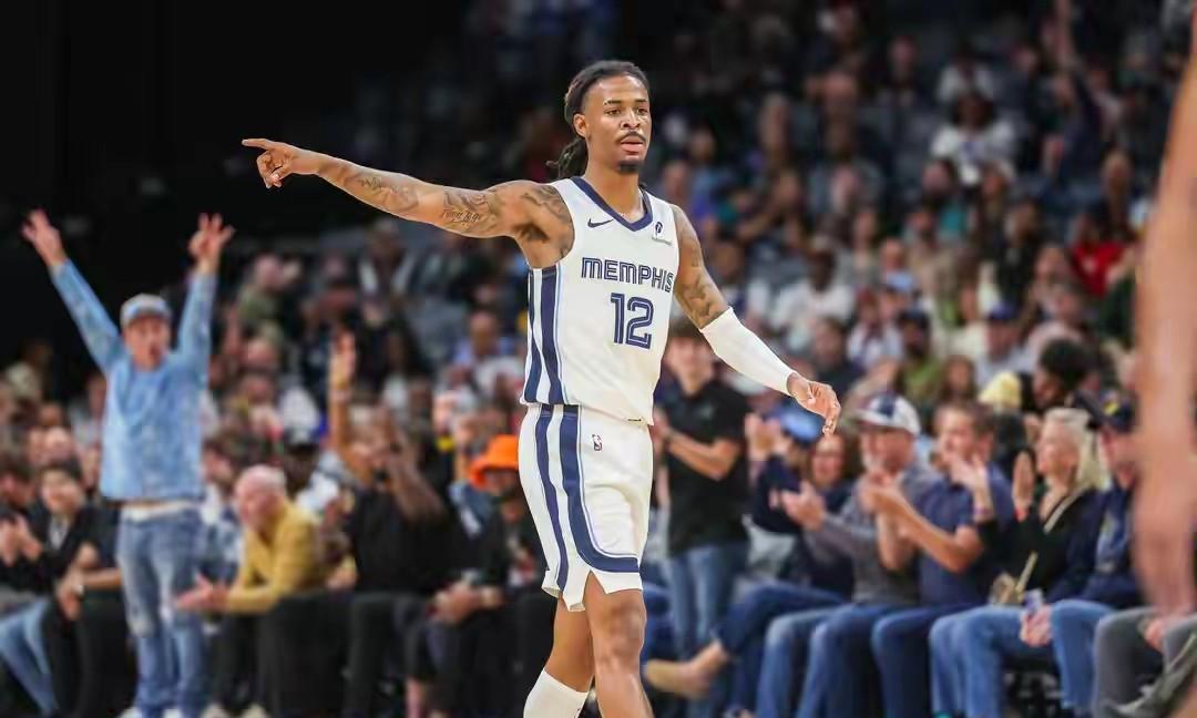 莫兰特在赛场上“逼宫”灰熊，火箭或许能捡漏灰熊主场100-114被雷霆逆转，莫