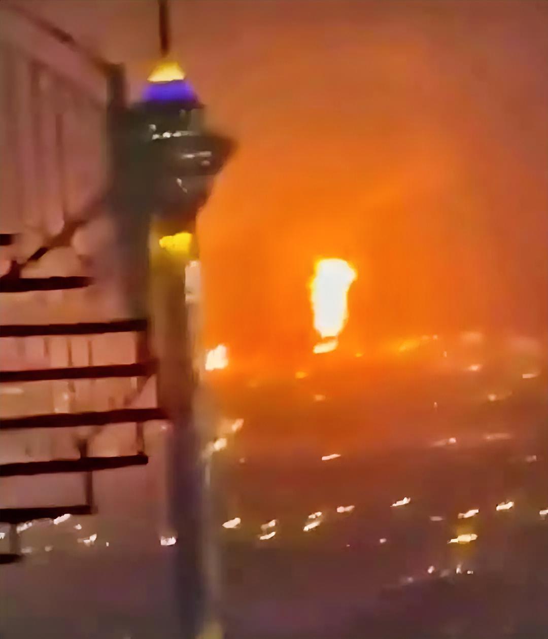 科威特石油设施遭袭，中东乱局早已藏不住祸根今天传出的中东消息，看得人背后发