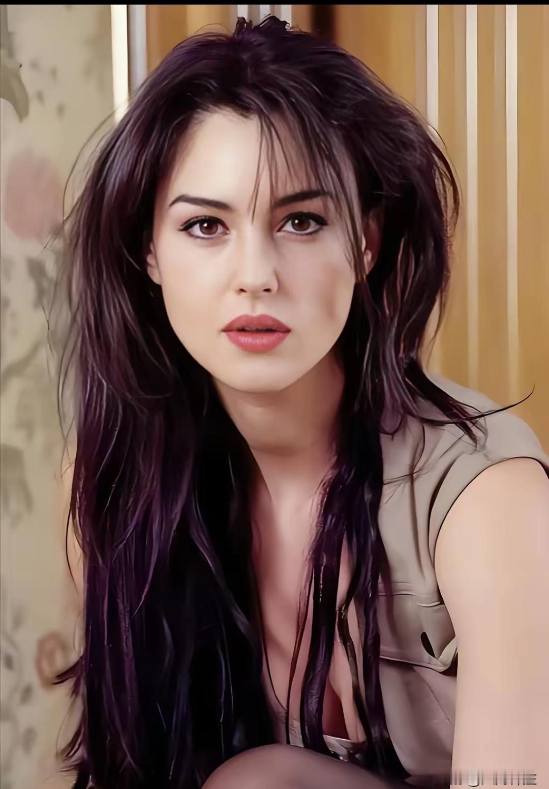 意大利美女远嫁河南14年，拒改儿子中国籍！老公怒怼：高考独木桥你懂不懂？她的回答