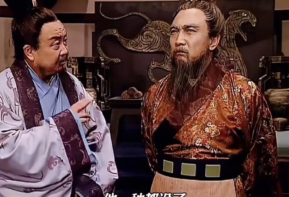 三国时期曹魏谋士团队风格以“重战略、强内政、善决断”为核心，不同谋士在职能上各有