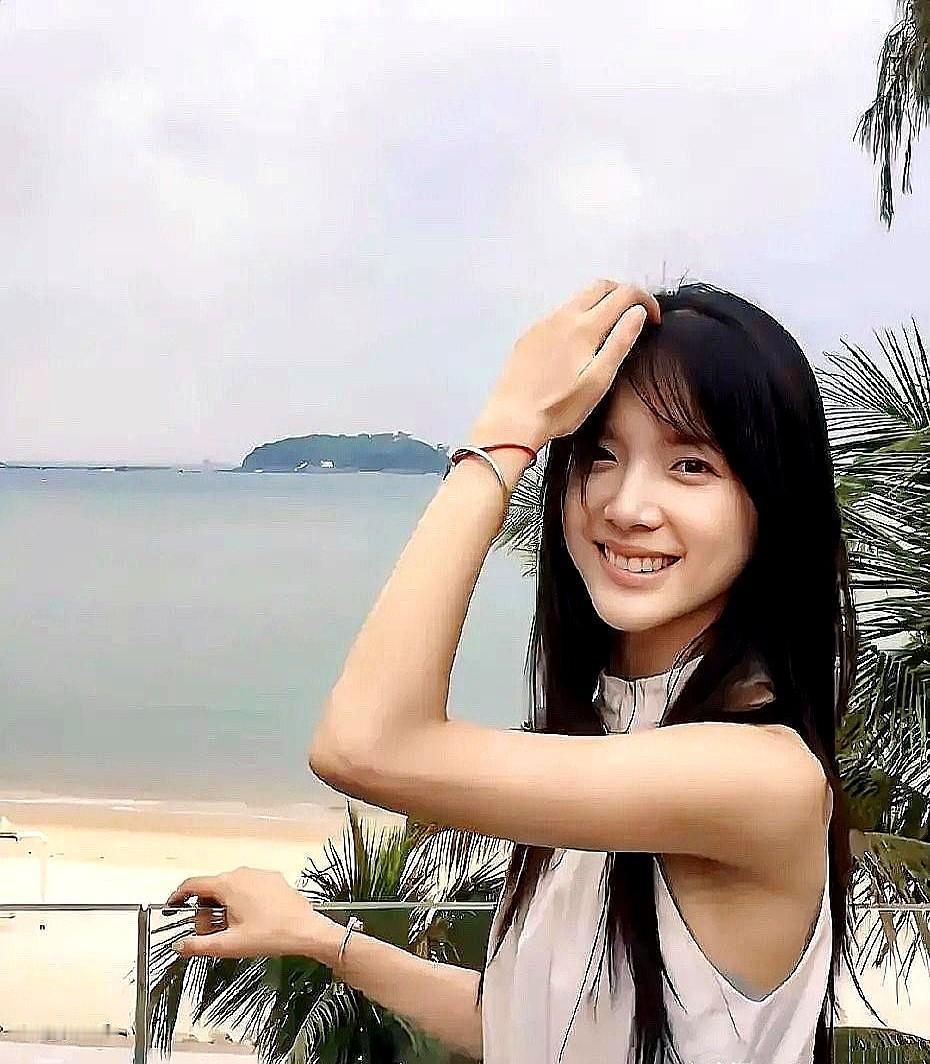 倪萍当场发话，求导演别再给李思潼和王彦桐乱安排戏了。一部《给阿嬷的情书》，票