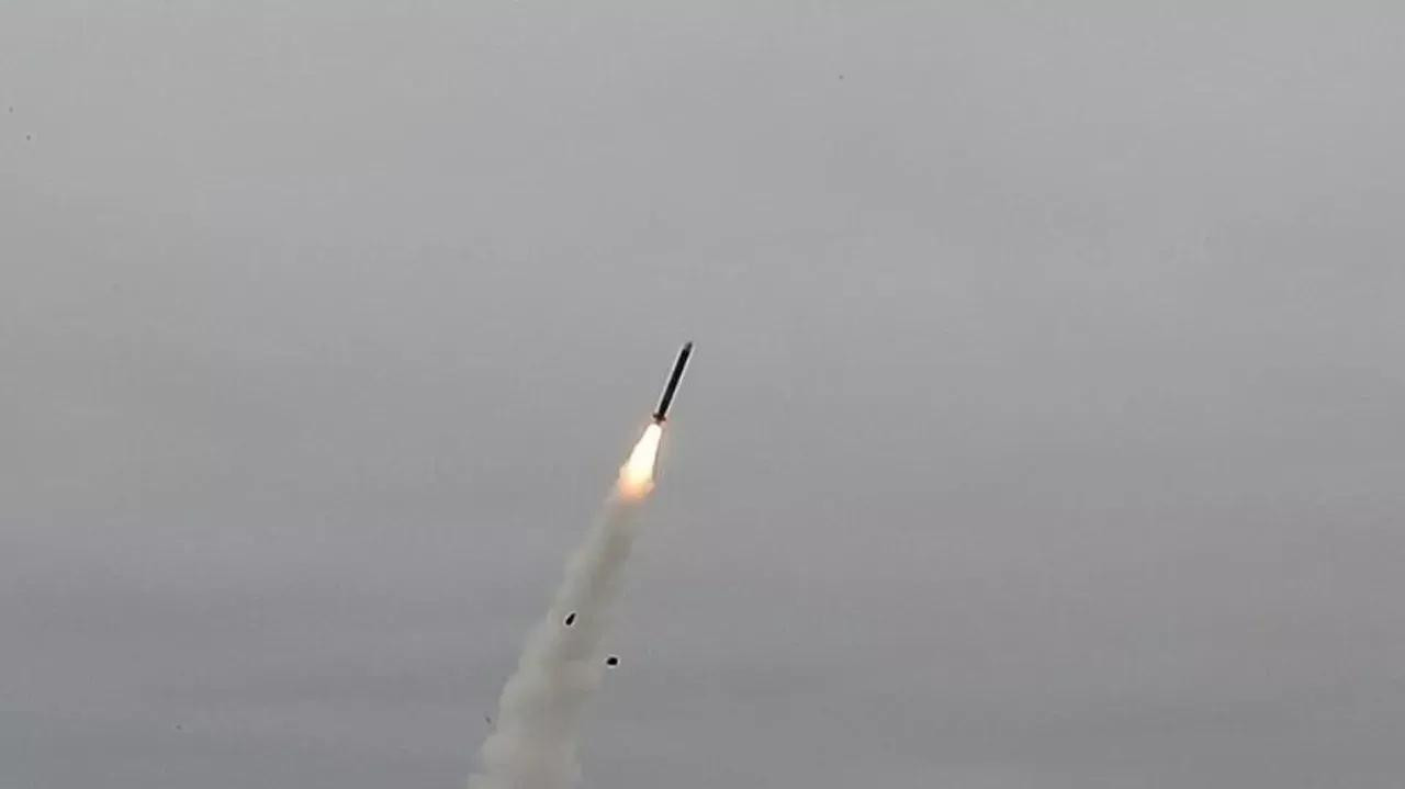 俄罗斯军事分析专家、《国防》杂志主编伊戈尔·科罗特琴科评论俄罗斯战略核力量刚举行