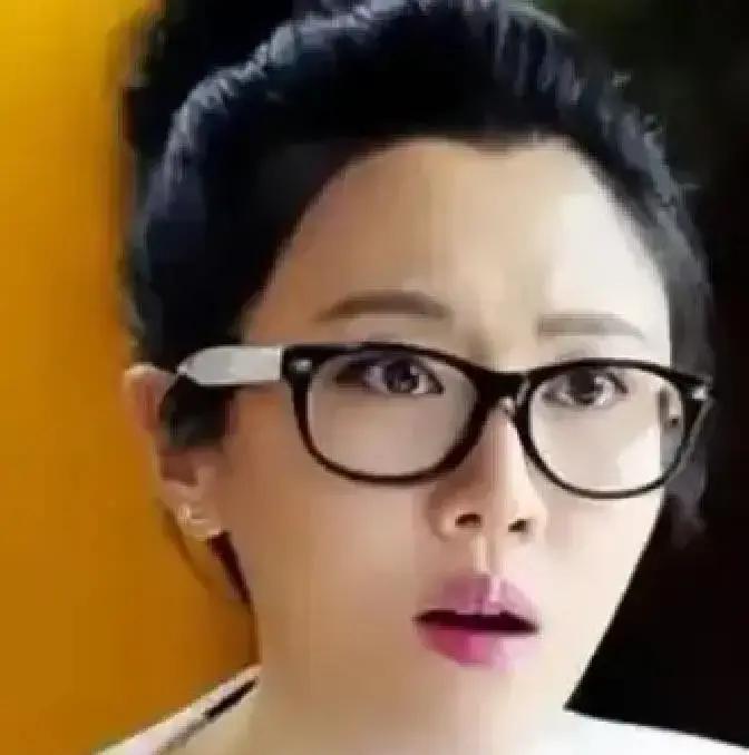 “宋丹丹儿媳被气到停更”英如镝一句“嫂子管得严”，节目播出24小时，王博谷