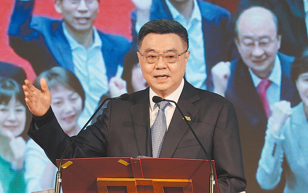 民进党28日举行全代会，正逢大罢免关键时期，不少党工因支援罢团而缺席，全代会场面