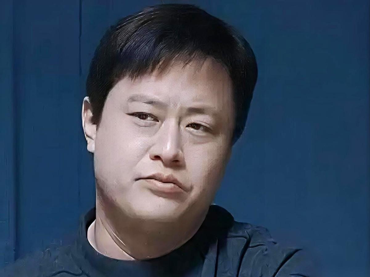 “史衍芳，这名字一亮，多少人手里的瓜都掉了！”二十年前，他还是鹤岗南山分局一个