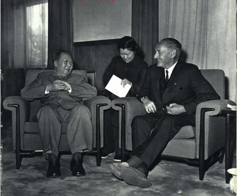 1967年3月，毛主席会见新西兰领导人威尔科克斯。
