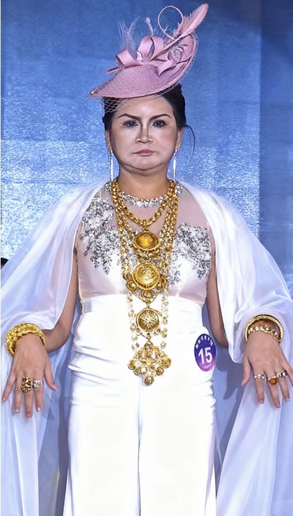 官方紧急辟谣，广州选美冠军15号女士没有带资进组，没有暗箱操操作，是凭个人