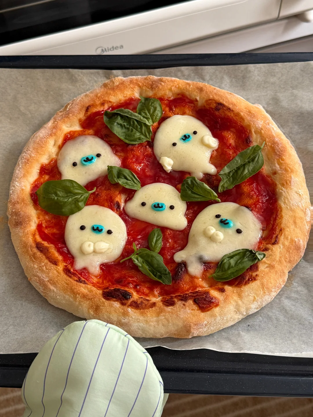 豆芝麻海豹玛格丽特披萨🍕