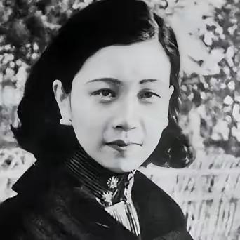 张学良于凤至新婚夜，于凤至说：“汉卿，你今后在外头有多少女人我管不着，但有一条你