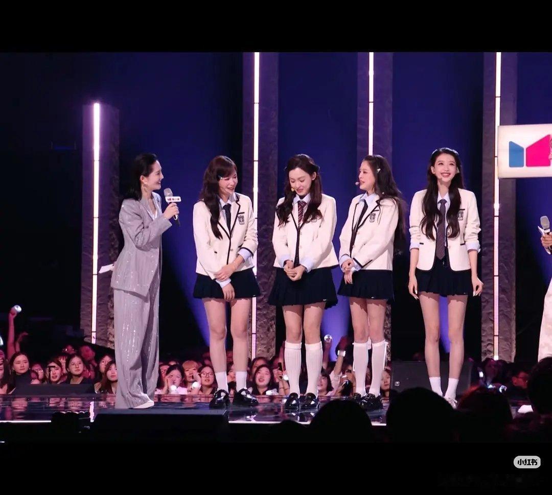 你们觉得孙怡这身材是天生的还是后天的