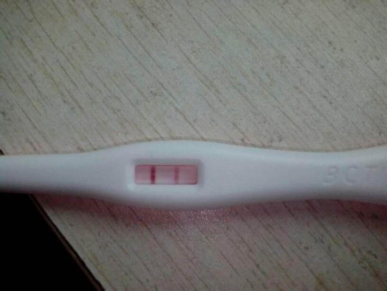 孕妇怀孕七个月, 本来应该扩大的肚子却异常缩小, 原因让人哭笑不得