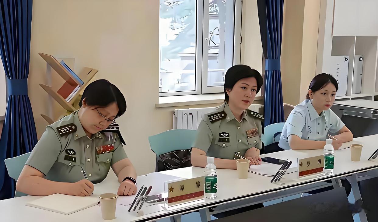 这是军队多大级别的领导啊？