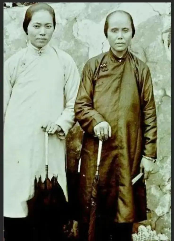 孙中山死前为何嚷嚷着睡地板？直到孙中山去世几年后，孙中山长子孙科仍对此感到不解，于是，他便在去南洋看