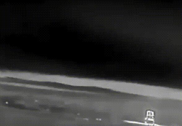 朝鲜重型火箭炮，战场首秀炸成废铁：炮手发生绝命一幕！一辆朝鲜产M1991型24