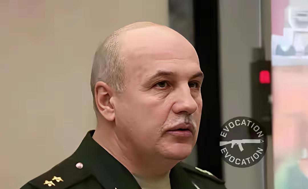 ​俄军马卡列维奇大将这下傻眼了，不知该怎么办了，他本来任务是接受俄罗斯委派他到委