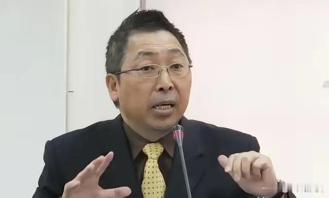 台湾名嘴唐湘龙曾说：无论中国大陆的军事，经济，科技，多么发达，现在在世界上已经是