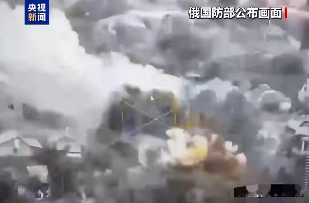 泽连斯基对外宣布！俄军动用近1400架无人机、1100枚制导航空炸弹和66枚导