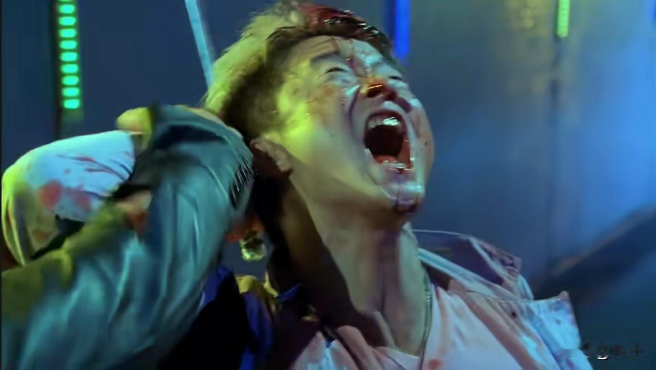 吴京现在的风评真的是一言难尽啊！再看《杀破狼》这个电影，甄子丹和吴京的对打电影片