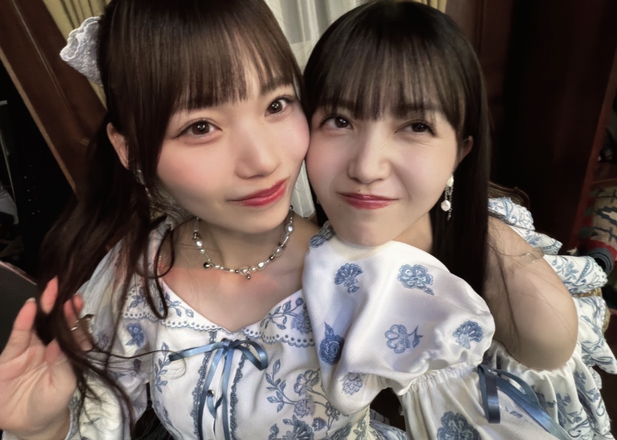 岡本姫奈「久保さん〜！写真撮りたいです…！って声をかけるといつもゼロ距離でポー