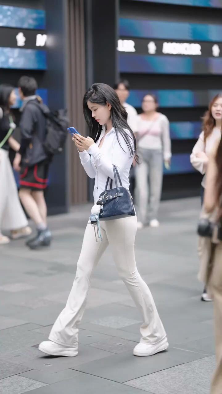 怎样成为一个优雅、精致的女人呢?