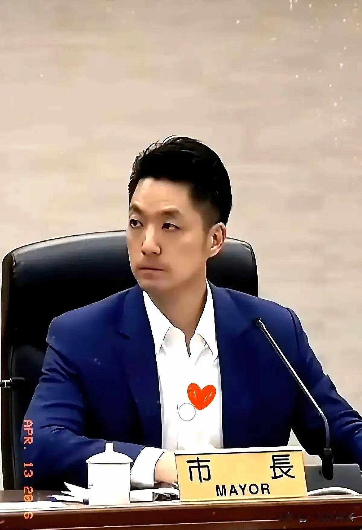 不认自己是中国人，却想把两蒋灵柩迁回大陆？蒋万安，你没资格！两蒋灵柩归葬大陆
