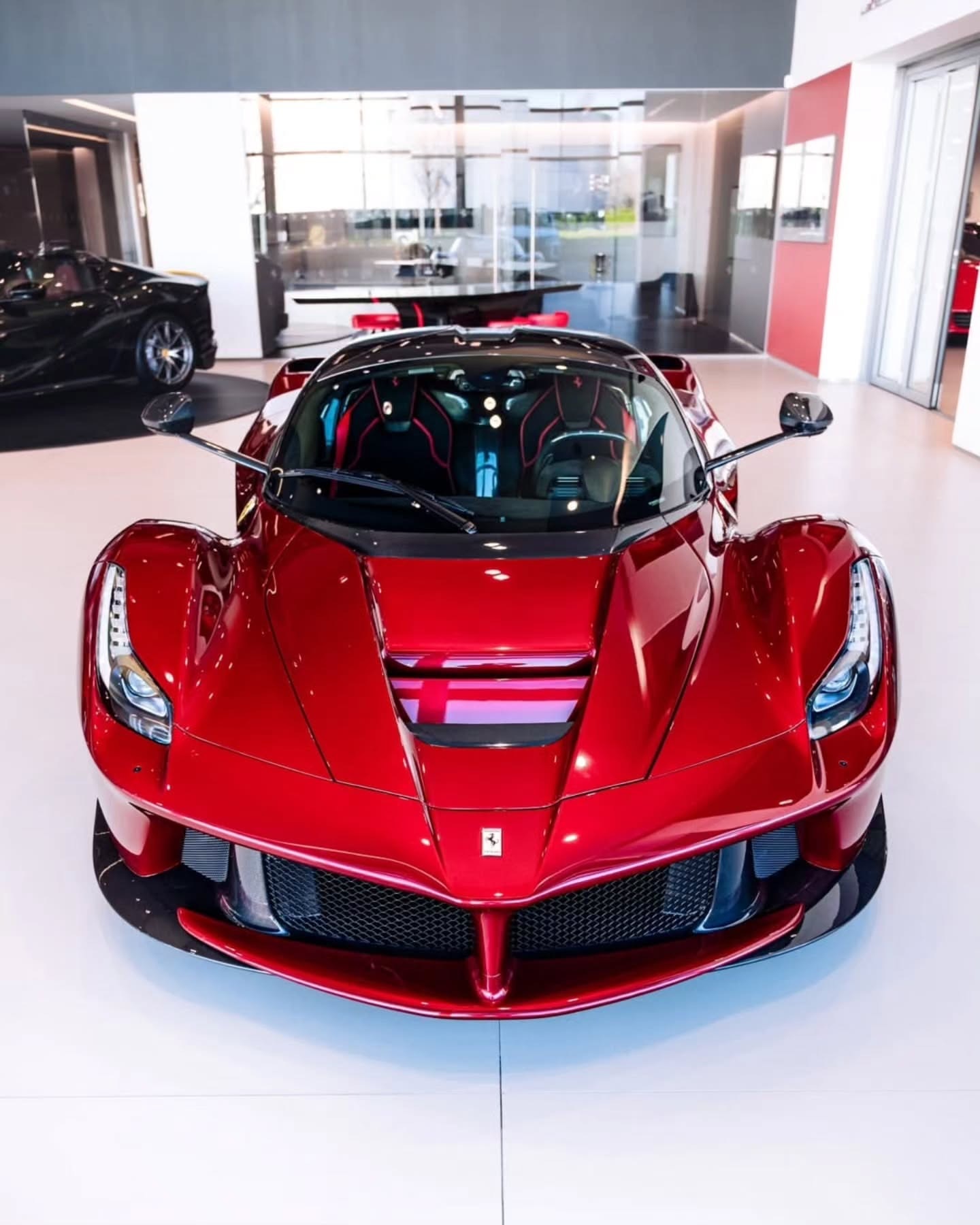 Car时尚法拉利LaFerrari🍒红宝石色。...法拉利lafe