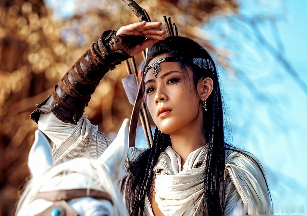 月薪五六千，却撑起了超7000万的票房，陈丽君的个人账本，可能比很多人想象的要“