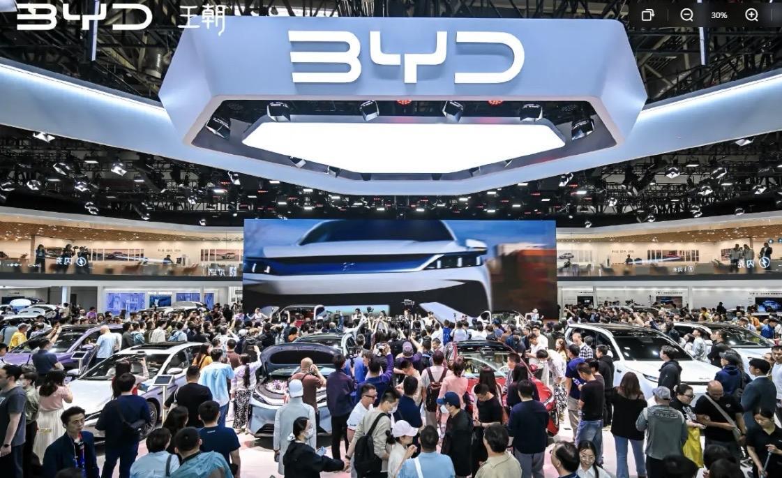 2026年8月中国新能源汽车销量前10榜单：第一名、比亚迪（440,293辆）