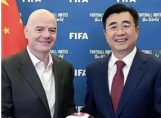 国际足联主动访华谈转播权费用，央视应该拿下，原因有三！1：价格比之前两届低，可