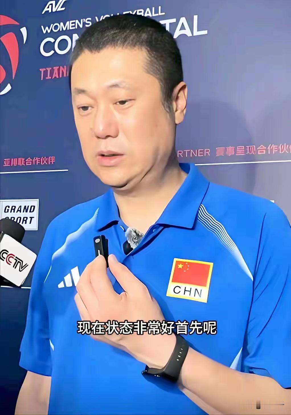 错怪赵勇了。天津女排亚锦赛二传上刁凌宇、谢盛钰应该是上面的决定，这次亚运会二传上