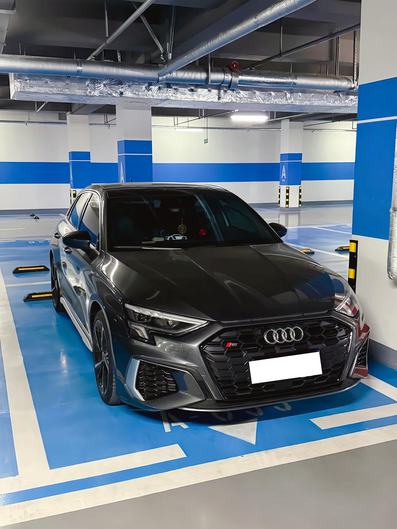 奥迪A3这油耗确实有点东西😝，之前对奥迪A3的油耗预期其实没这么低，高架5出