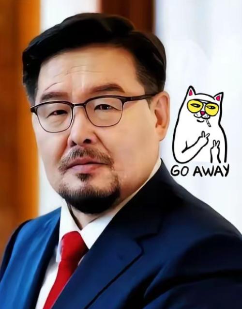 反华的国家当中，蒙古国绝对能排的上前三，甚至都能是第一。就在3月27日晚上，蒙古