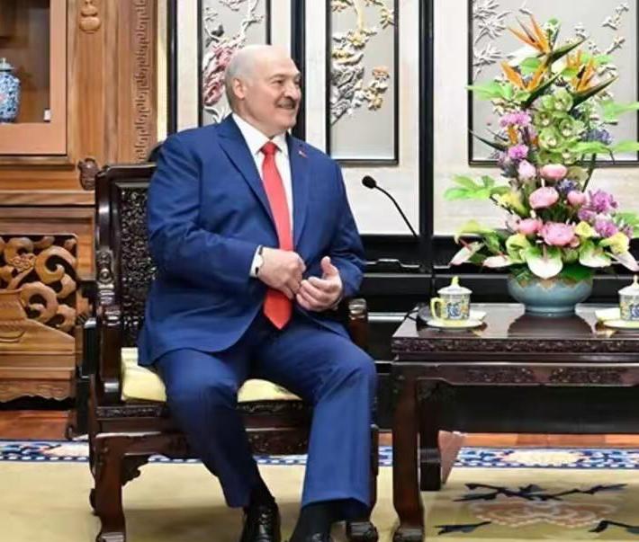当着中方的面，卢卡申科说出掏心窝子的话白俄罗斯总统卢卡申科抵达北京，当着中方