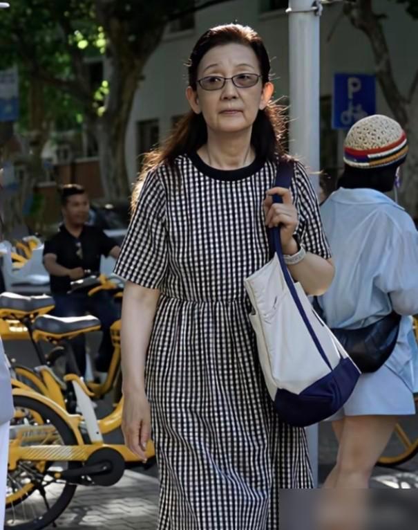 病房里的那些事儿：54岁的大姐糖尿病30年，空腹4.5，餐后高到18，大夫看完直