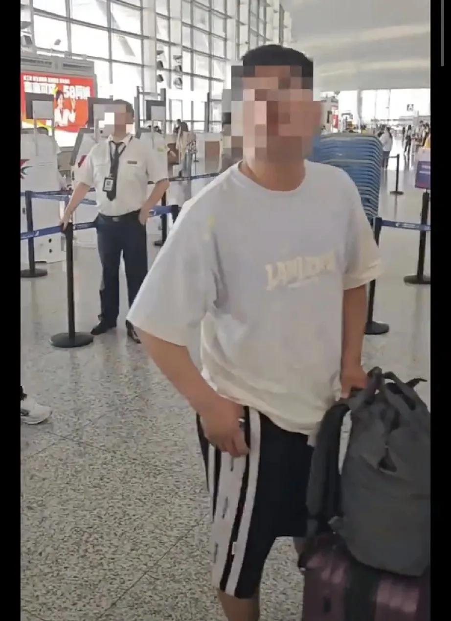 南京禄口机场，女子插队打骂人，经调解向受害者一次性赔偿3500元，并支付高铁改签