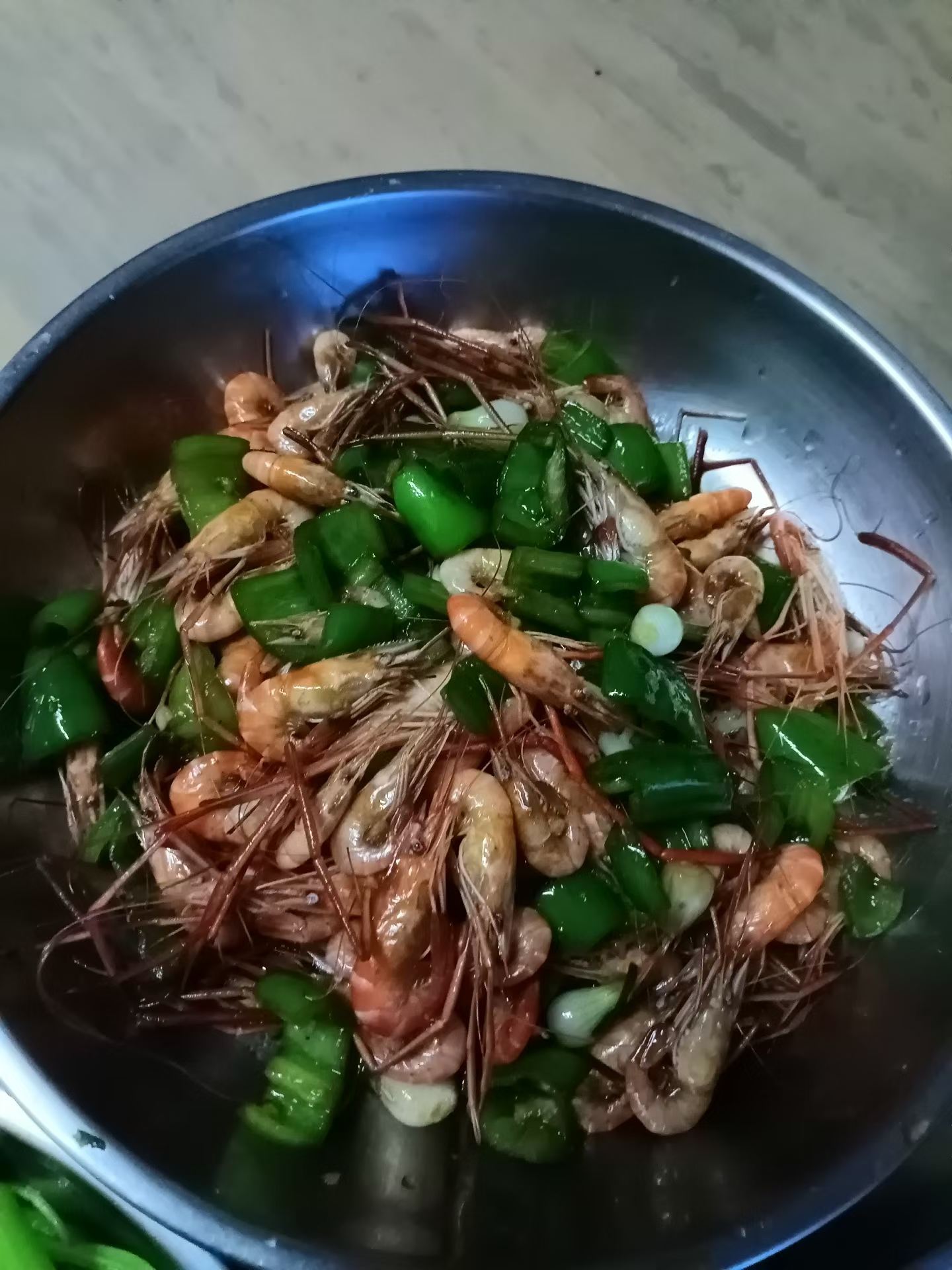 今晚鱼仔虾毛又一歺