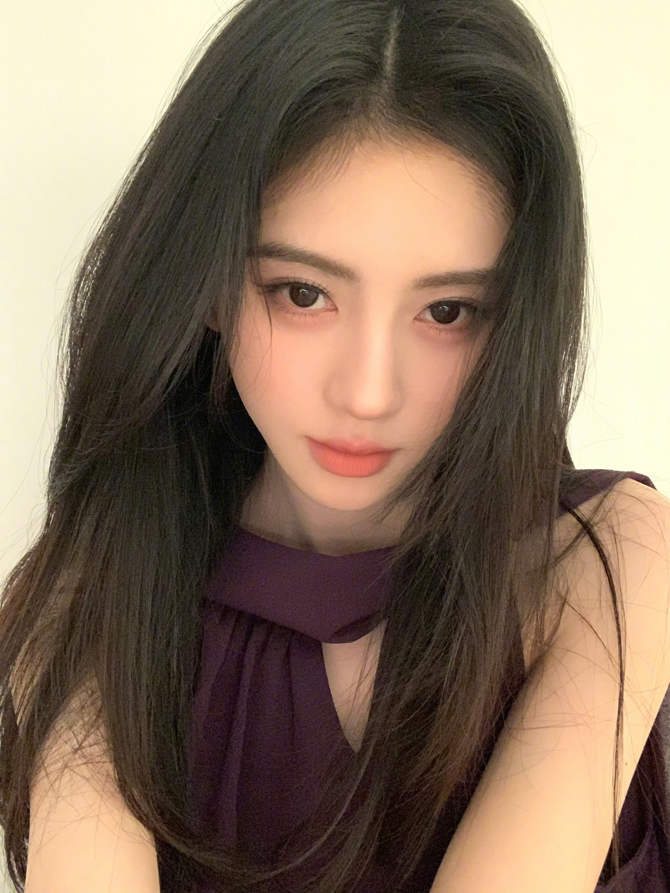 鞠婧祎简直跟自带磨皮一样素颜简直跟抛光一样