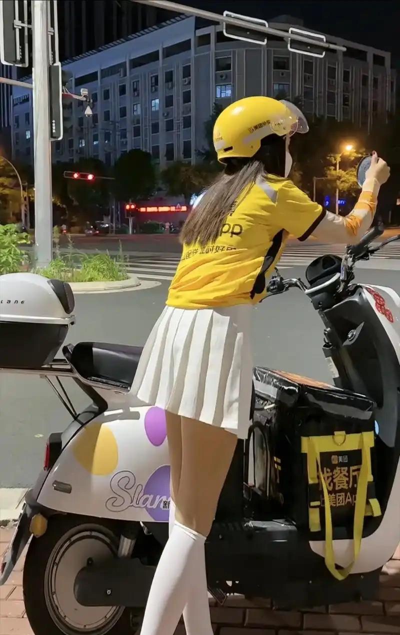 我觉得这是个好事，没细想都能想到几点正面影响：1、让骑手不用再为“超时罚款”而