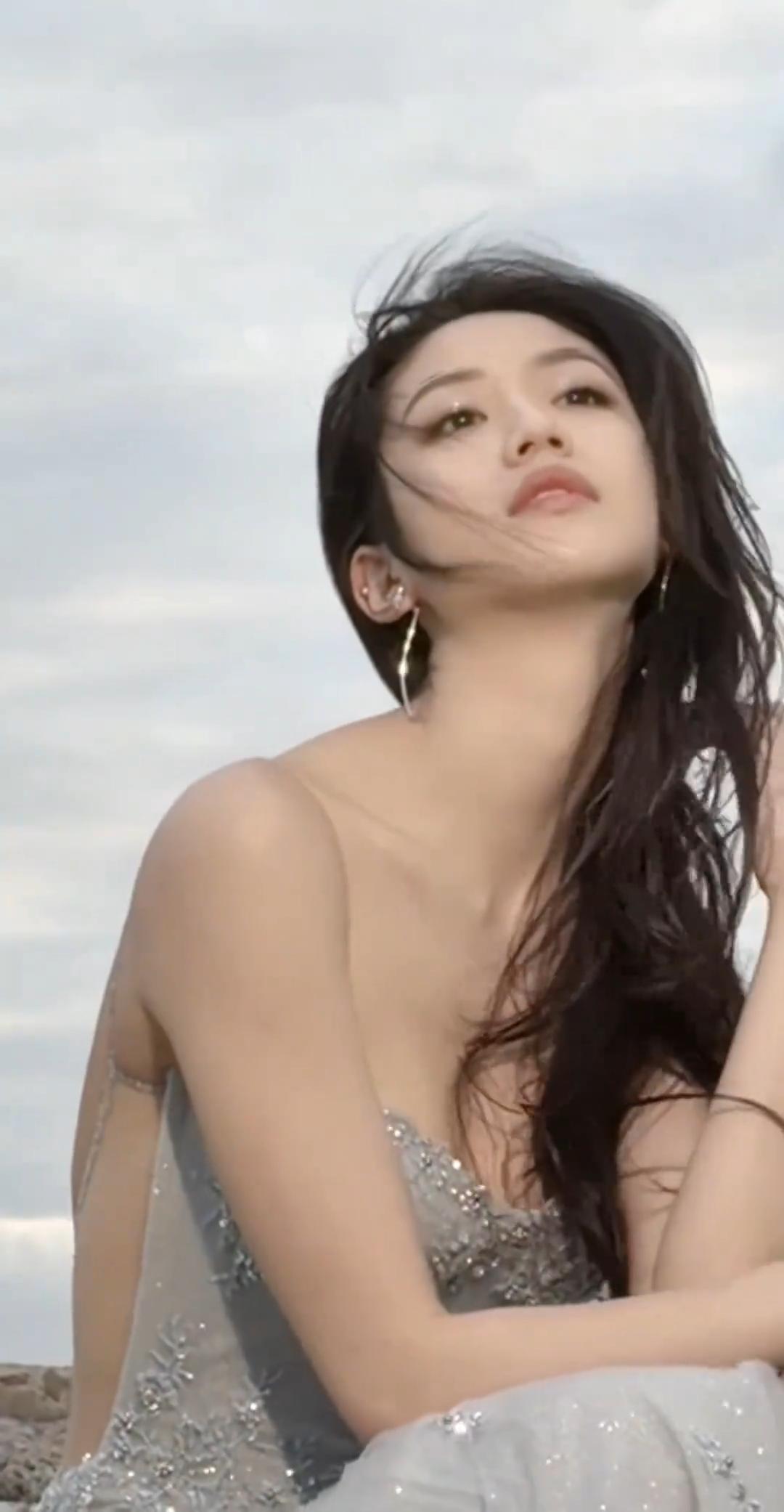 向涵之，自由感随性拍照。少女风写真照美女人像群